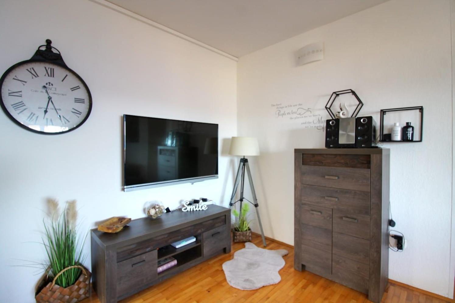 Apartment Becica Omiš Buitenkant foto